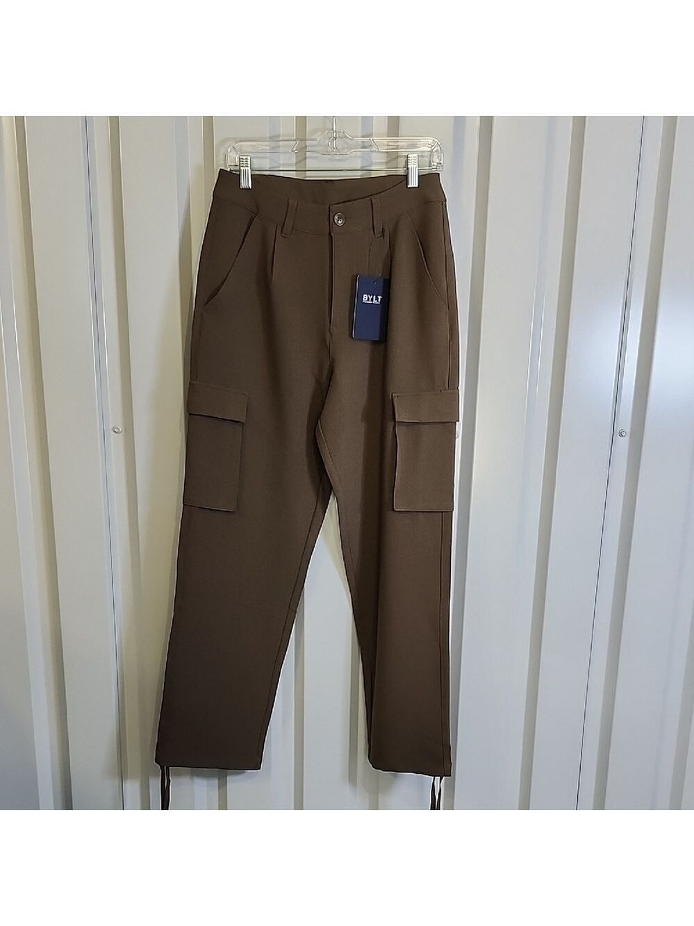BYLT Premium Basics Midtown Straight Leg Cargo Pants Dark Taupe Size Medium NWT